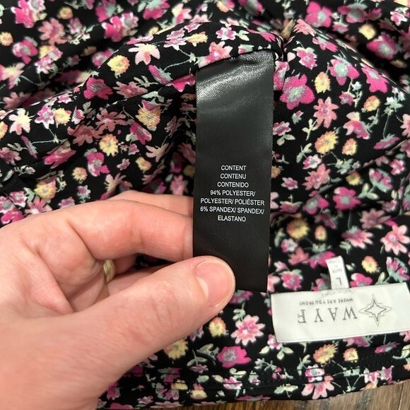 NEW Wayf Tops Wayf Halter Neck Bodysuit Black Ditzy Floral Y2k 90s Size L New - Picture 5 of 6